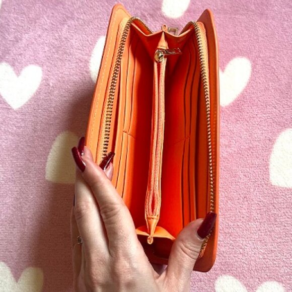 NBW A New Day wallet and wristlet - Picture 6 of 13